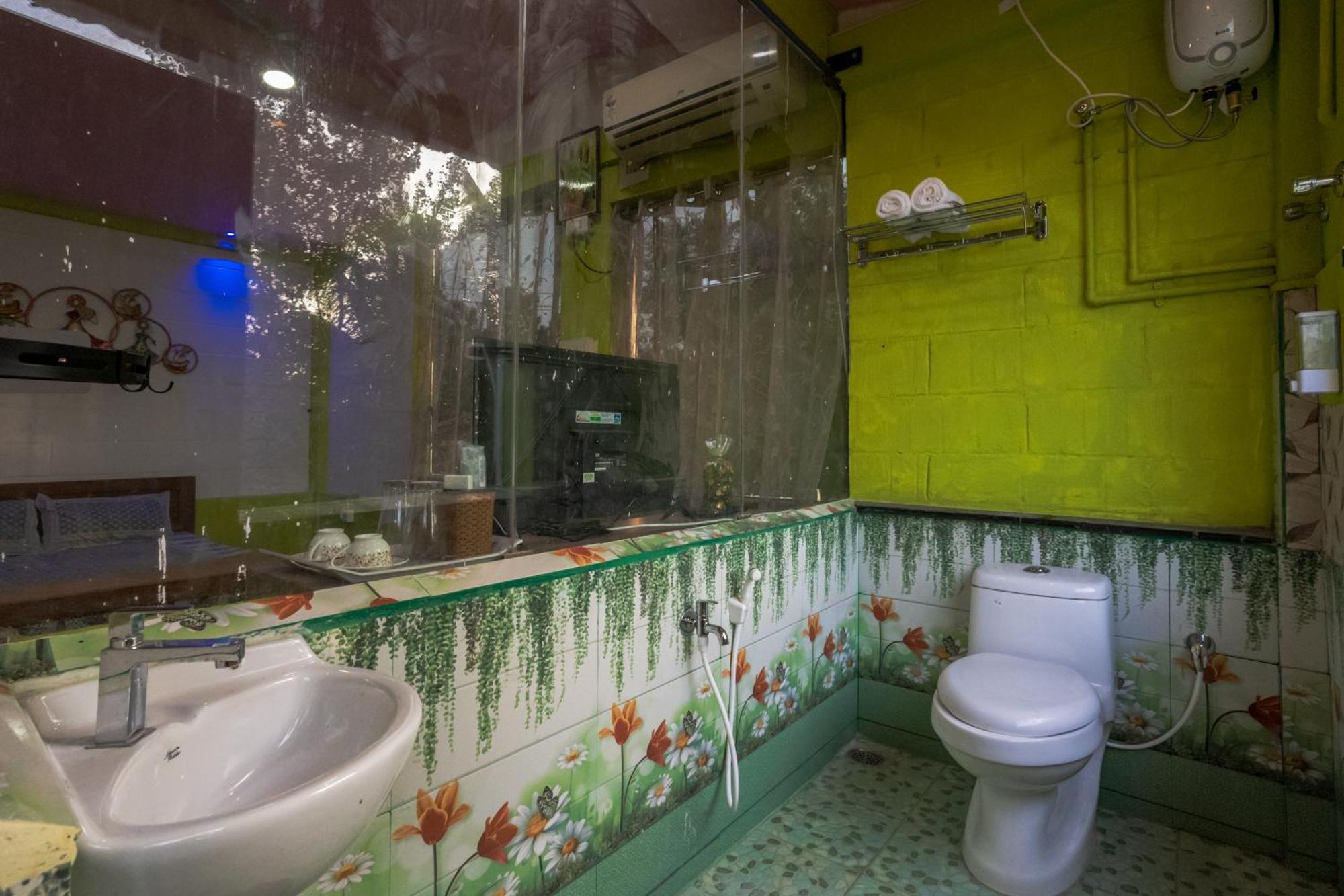 Отель Ntr Garden Ауровиль Номер фото